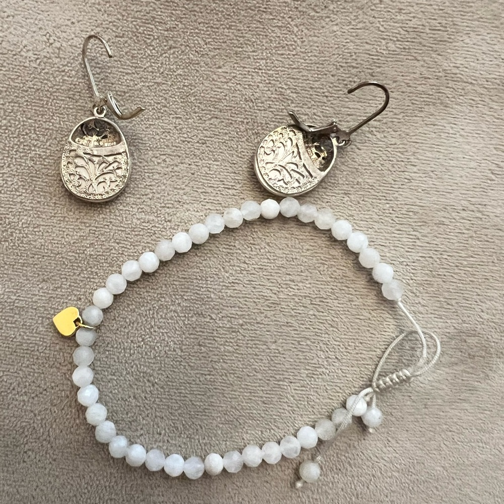 Jewelry Set - Picture 1 of 5